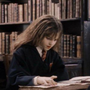 Meet your Posher, Proya